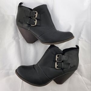 Blowfish Buckle Ankle Boots Wedge Heel Faux Leather Side Zip Black 10